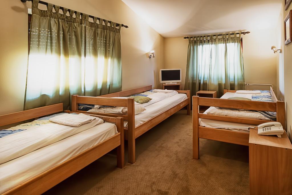 Konak Vukasinovic Hotel Belgrado Kamer foto