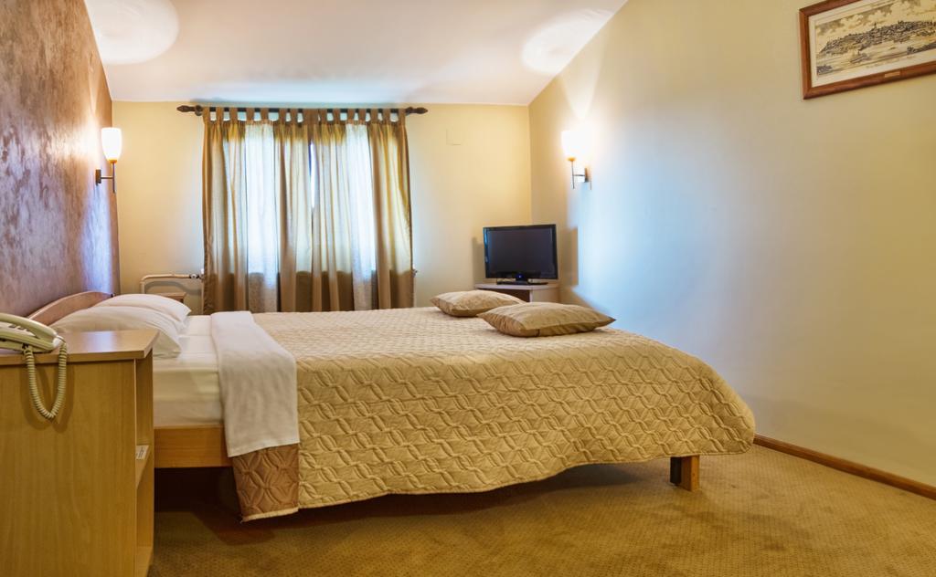 Konak Vukasinovic Hotel Belgrado Kamer foto