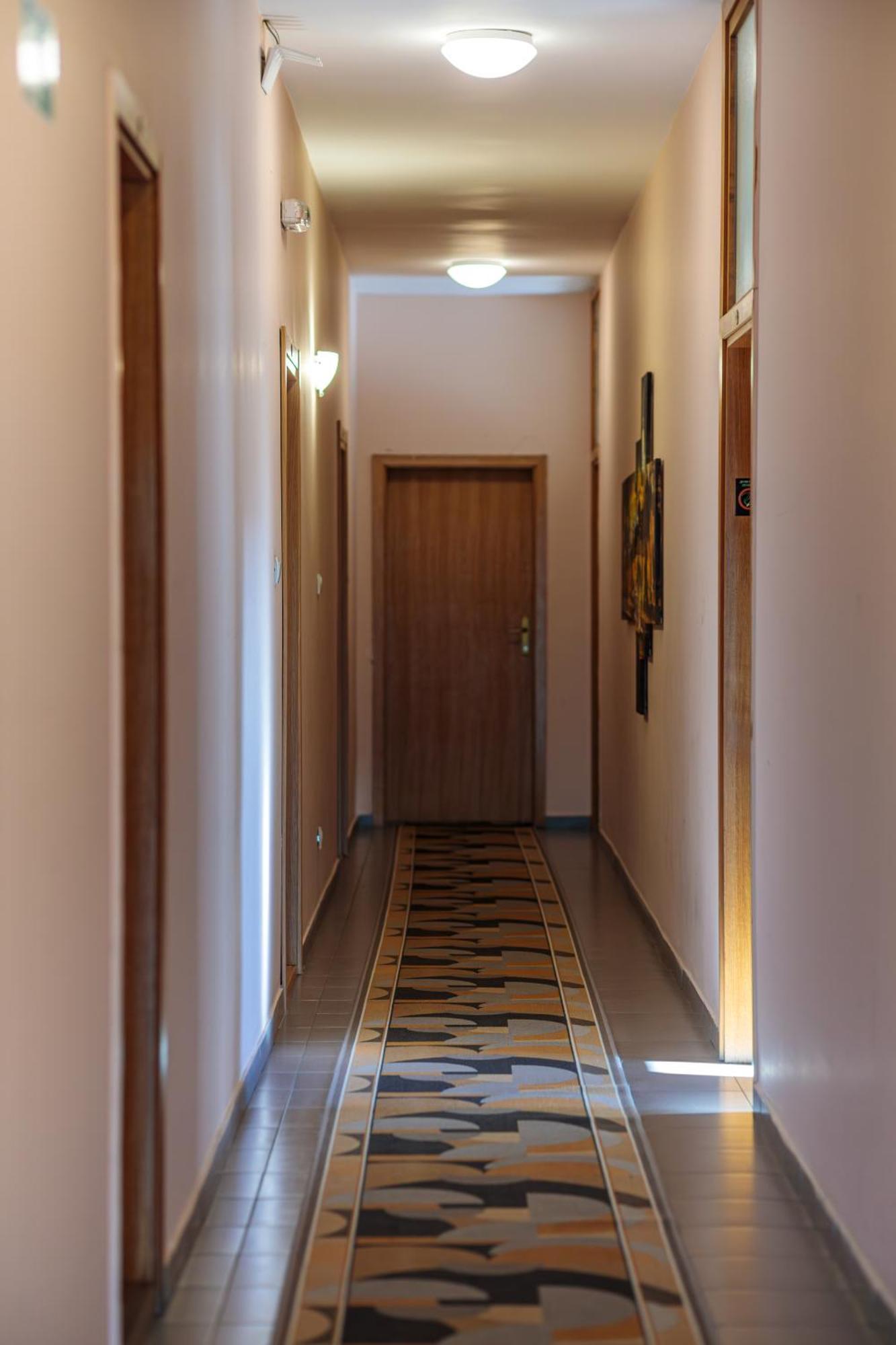 Konak Vukasinovic Hotel Belgrado Buitenkant foto