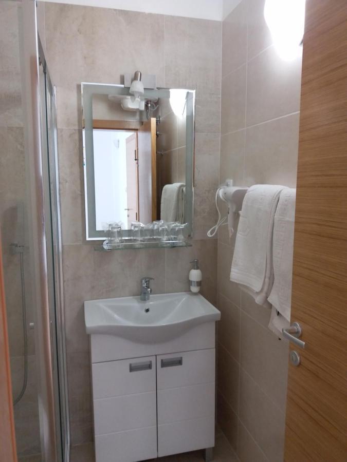 Konak Vukasinovic Hotel Belgrado Buitenkant foto